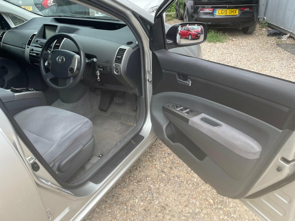 Toyota Prius 1.6 16V Se Grey #10