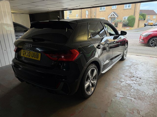 Audi A1 2.0 Tfsi 40 S Line Competition Sportback S Tronic Black #6