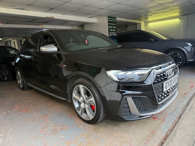 Audi A1 2.0 Tfsi 40 S Line Competition Sportback S Tronic Black #3