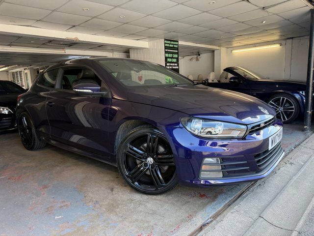 Volkswagen Scirocco 2.0 Tsi Bluemotion Tech R-line Dsg Euro 6 S S Purple
