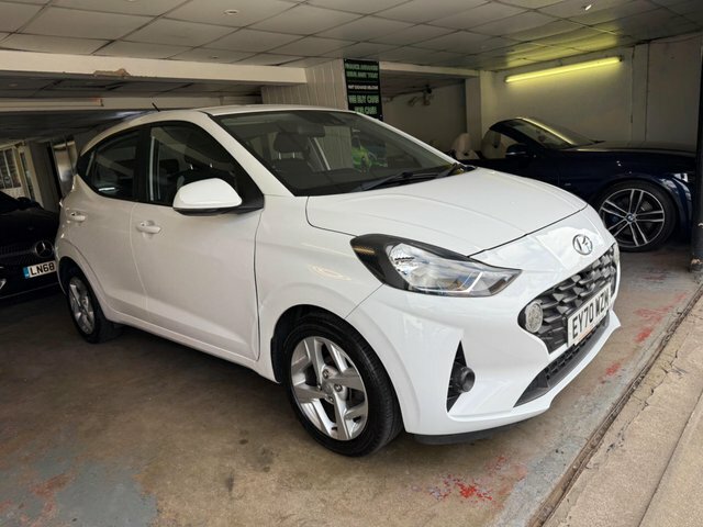 Hyundai I10 1.2 Se Connect Euro 6 S S White #3