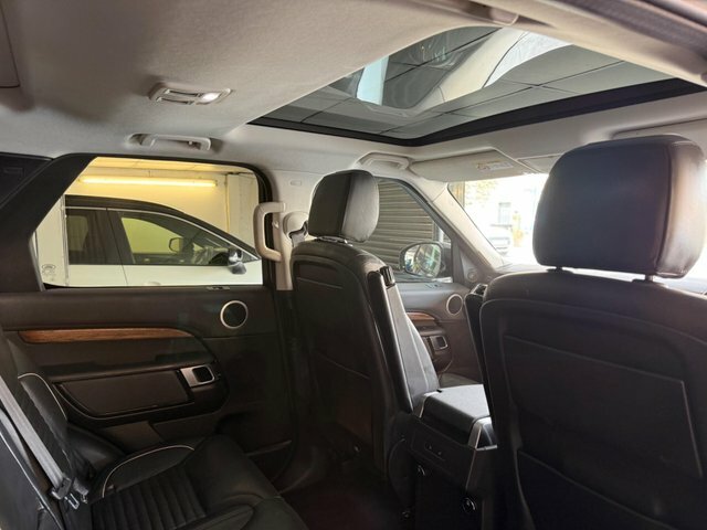 Land Rover Discovery 3 Automatic Black #21