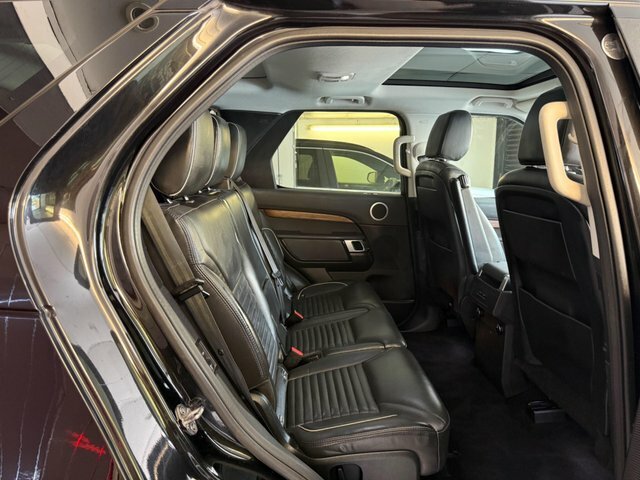 Land Rover Discovery 3 Automatic Black #10