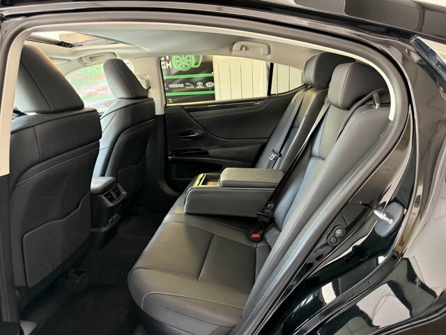 Lexus ES 300H 2.5 Takumi Cvt Blue #19