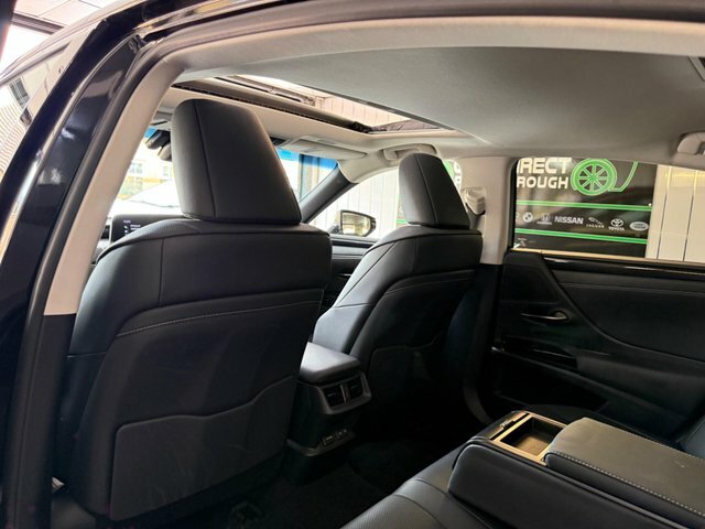 Lexus ES 300H 2.5 Takumi Cvt Blue #17