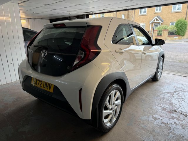 Toyota Aygo X 1.0 Vvt-i Pure X-shift Euro 6 S S White #6