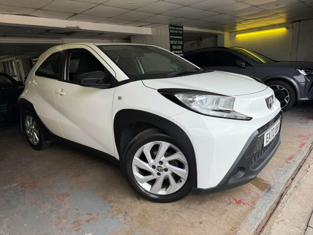 Toyota Aygo X 1.0 Vvt-i Pure X-shift Euro 6 S S White