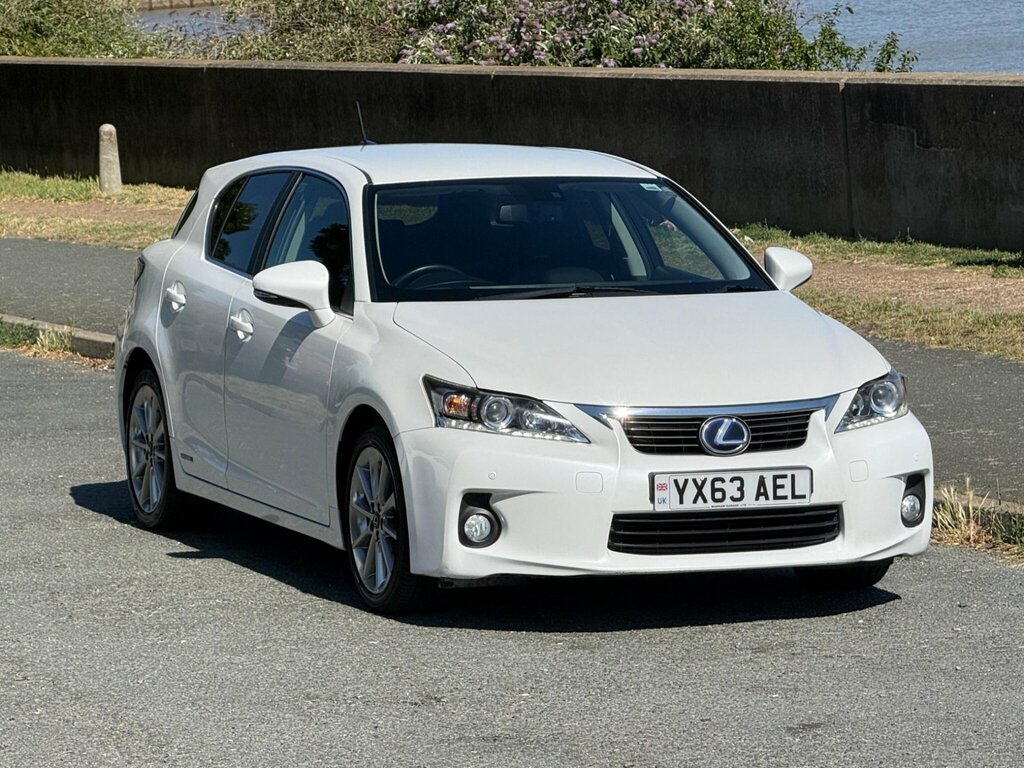 Lexus CT 1.8 200H Advance Cvt Euro 5 Ss White