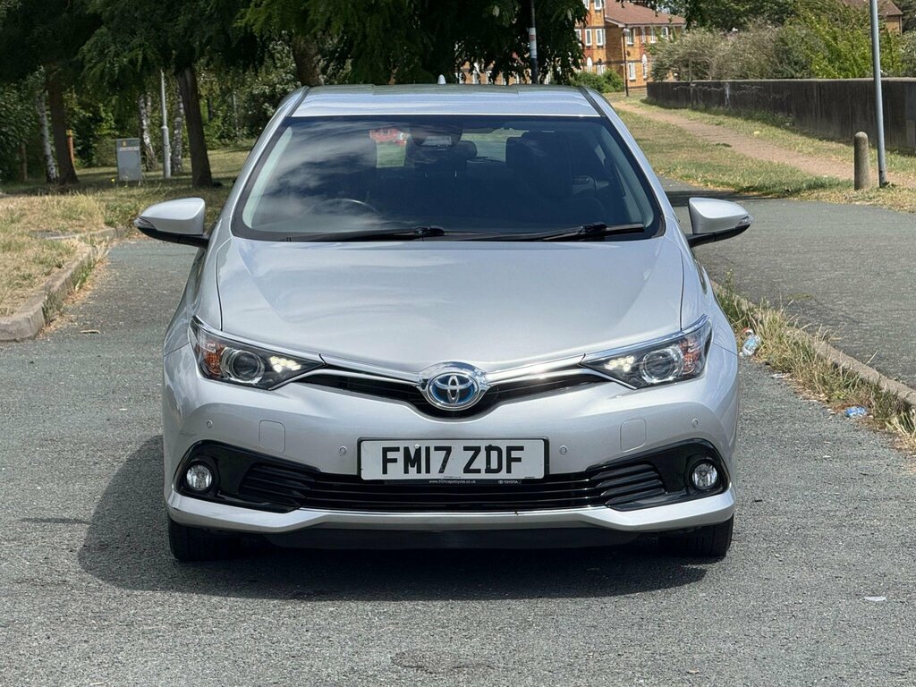 Toyota Auris 1.8 Vvt-h Business Edition Hatchback Hy FM17ZDF Silver #2