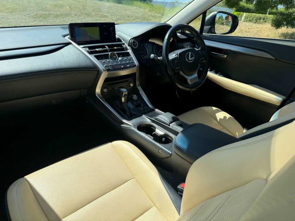 Lexus NX 4X4 2.5 F Sport E-cvt 4Wd Euro 6 Ss 20186 Silver #15