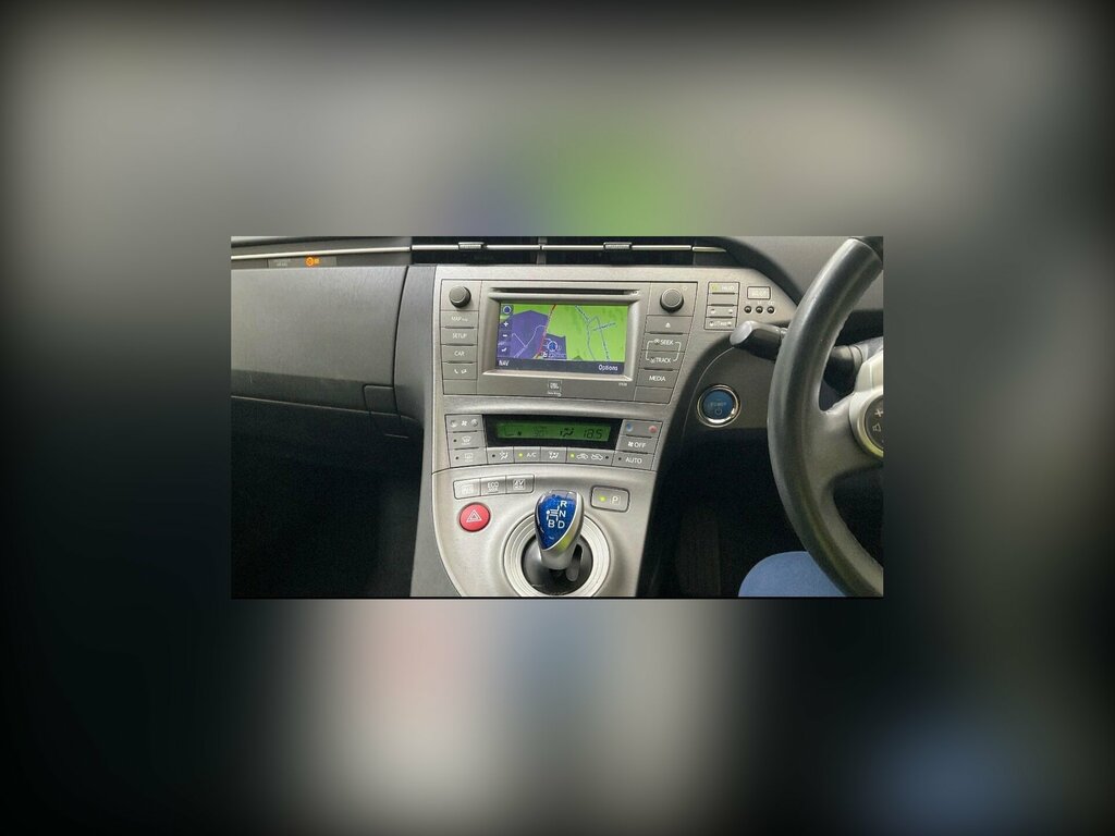 Toyota Prius 1.8 Vvt-h T Spirit Cvt Euro 5 Ss White #5