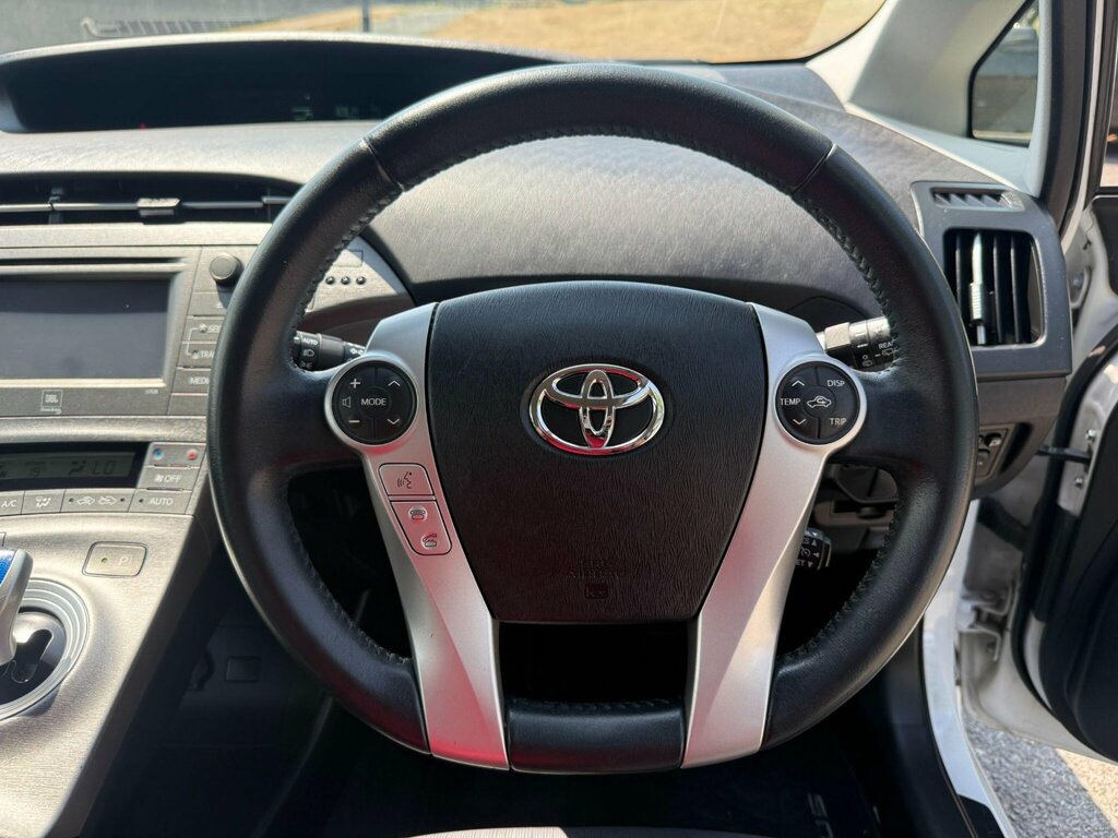 Toyota Prius Tspirit 5dr Red #23