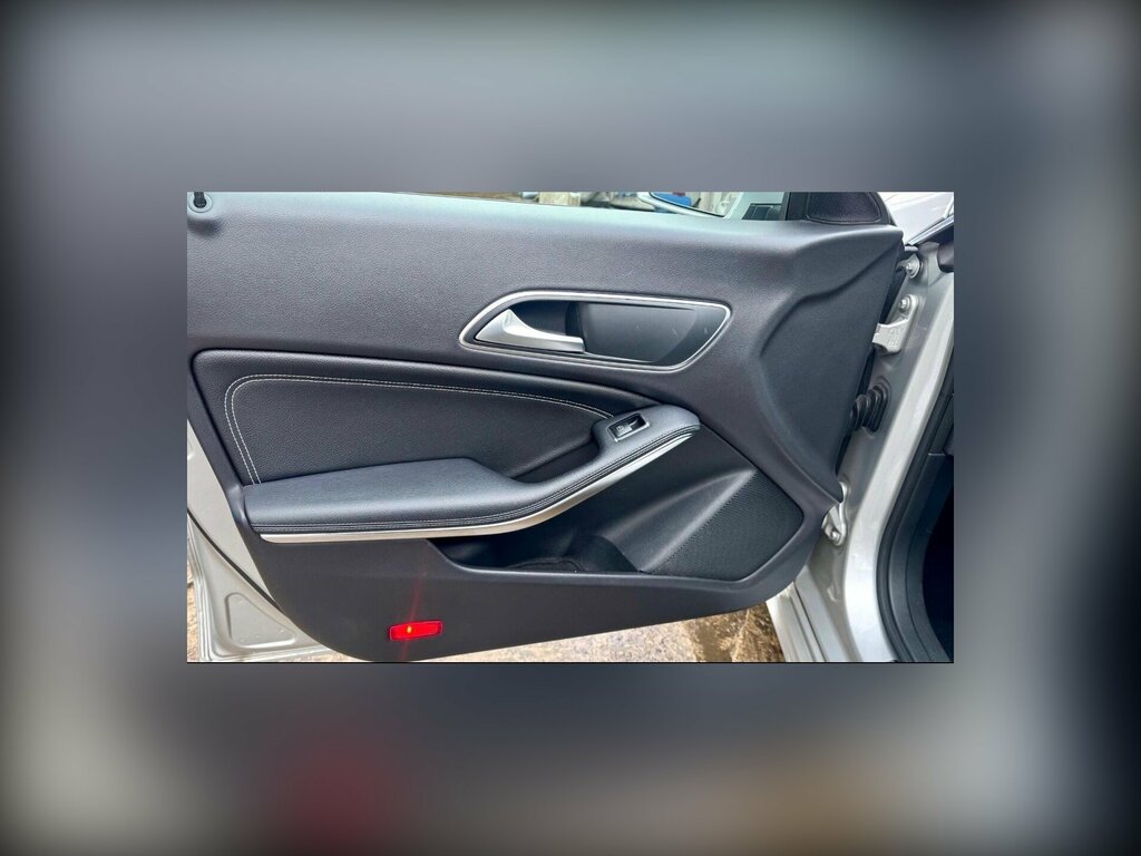 Mercedes-Benz CLA Class 1.6 Cla180 Sport Shooting Brake 7G-dct Euro 6 Ss Silver #5