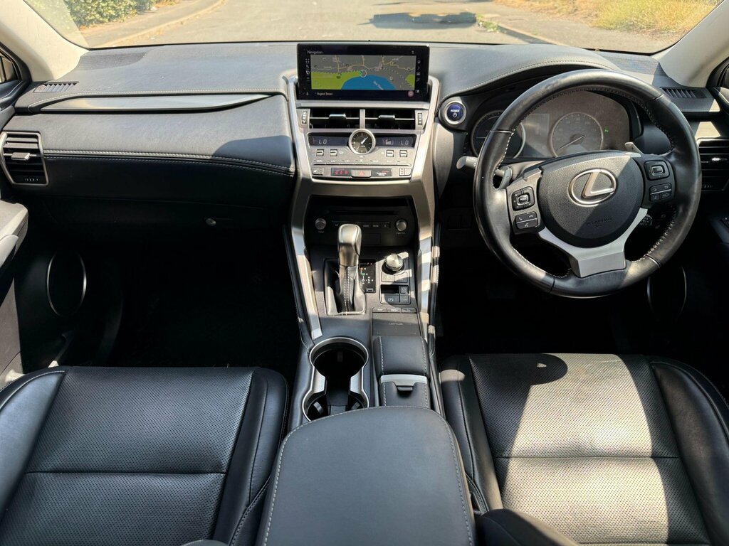 Lexus NX 300H 2.5 Cvt 8 Nav #10