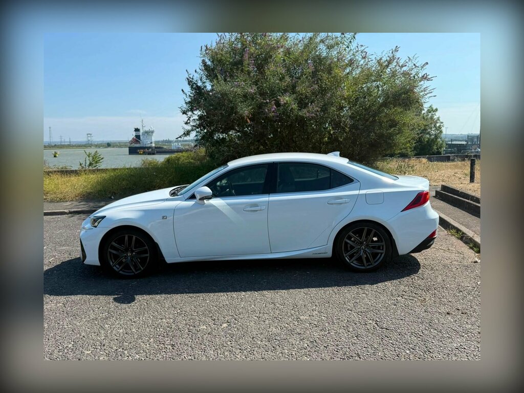 Lexus IS 2.5 300H F Sport E-cvt Euro 6 Ss White #5