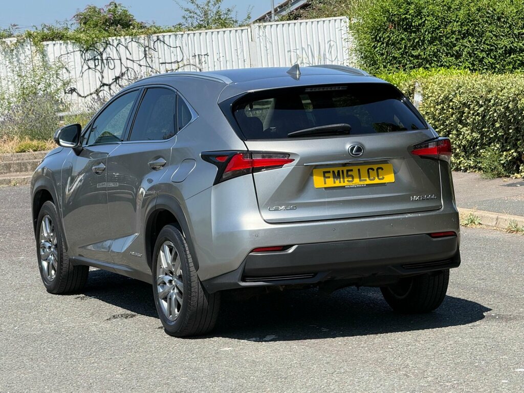 Lexus NX 300H Premier Silver #7