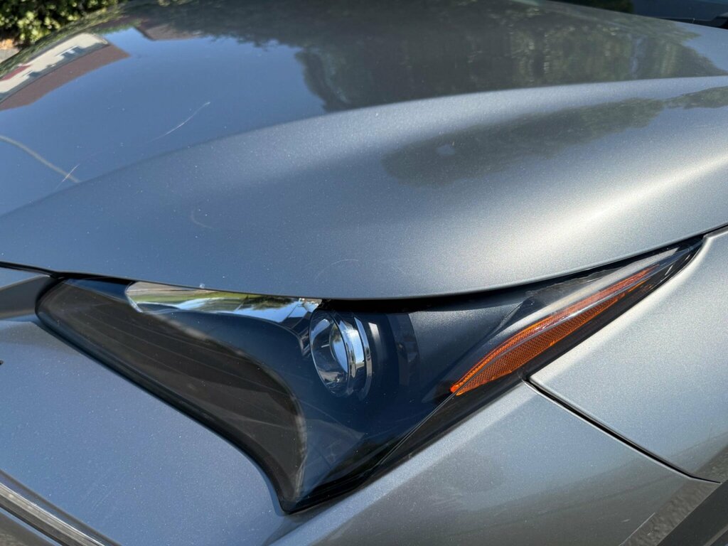 Lexus NX 300H Premier Silver #29