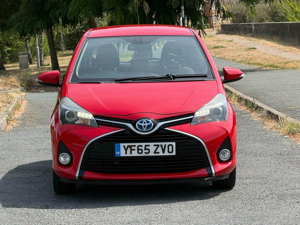 Toyota Yaris 1.5 Vvt-h Excel E-cvt Euro 6 15In Alloy YF65ZVO Red #6