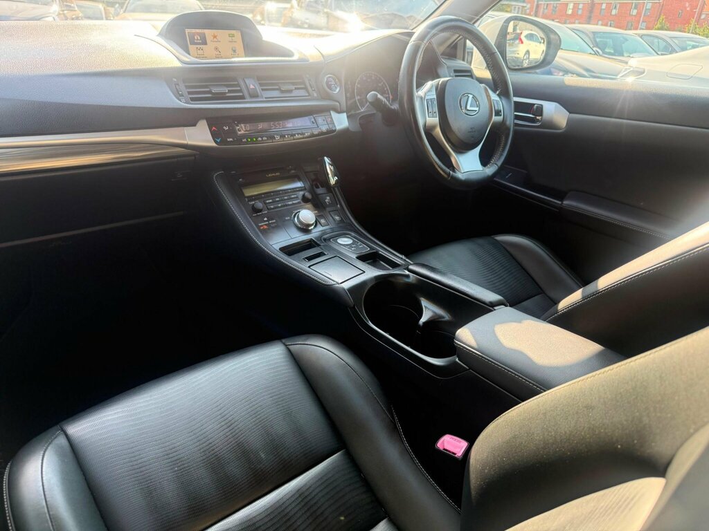 Lexus CT 200H 1.8 Advance Cvt #16