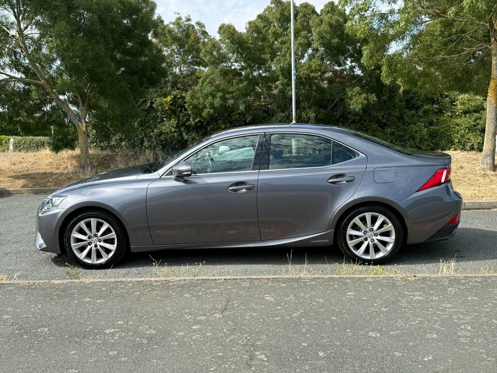 Lexus IS 2.5 300H Executive Edition Saloon Hybri Grey #6