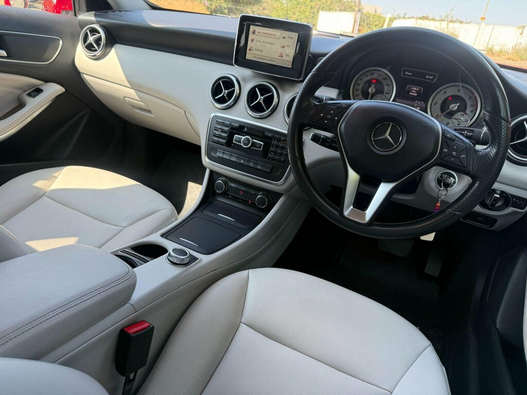 Mercedes-Benz A Class 1.5 A180 Cdi Sport Edition Hatchback 7G WV65YBT Red #3