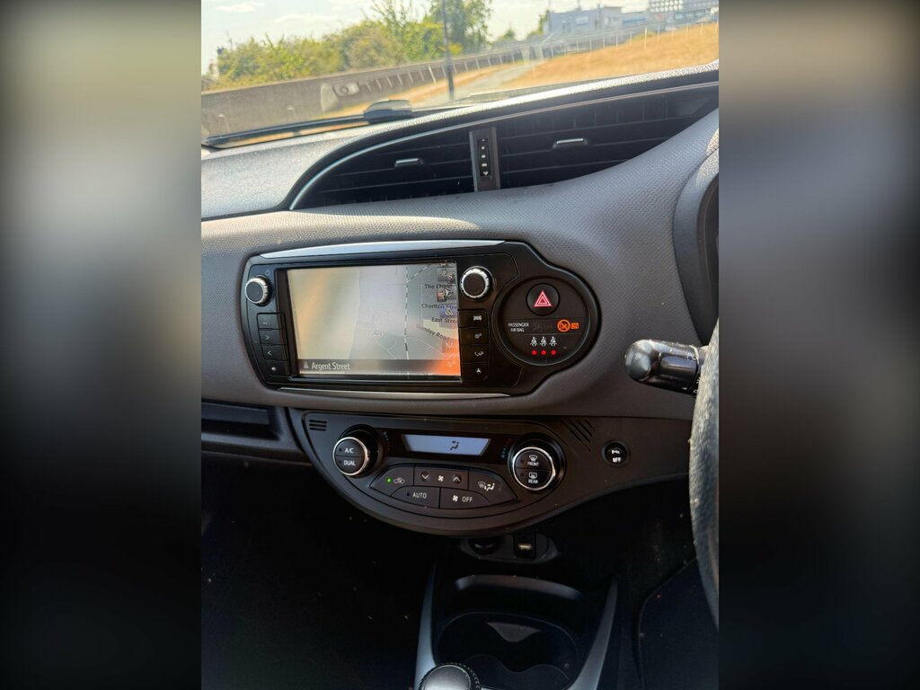 Toyota Yaris Hatchback Red #17