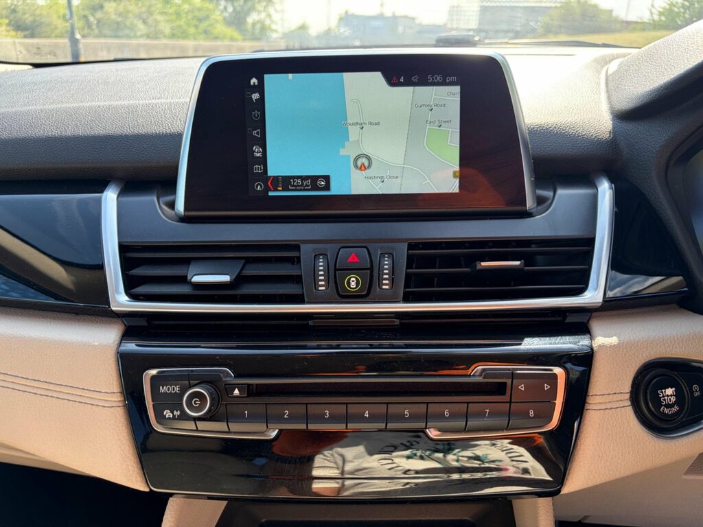 BMW 2 Series Active Tourer 225Xe Luxury Active Tourer Black #22