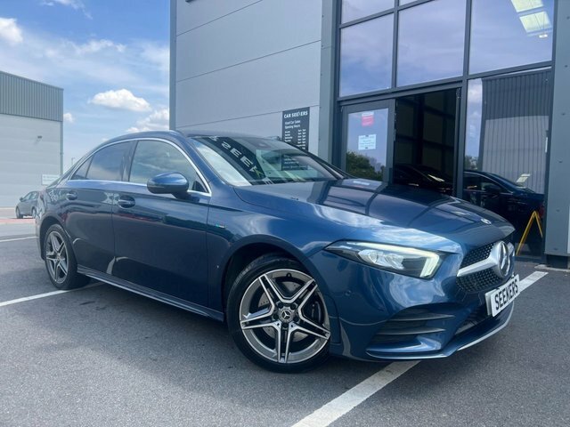 Mercedes-Benz A Class A250e 15.6Kwh Amg Line Blue
