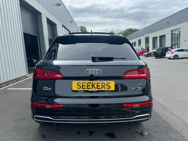 Audi Q5 Tdi 40 S Line Black #5
