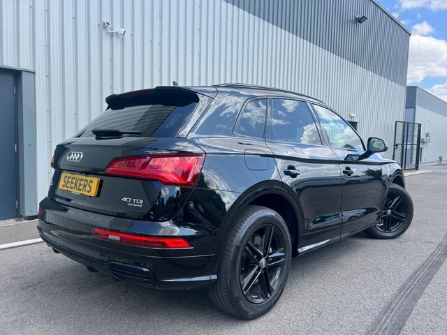 Audi Q5 Tdi 40 S Line Black #4