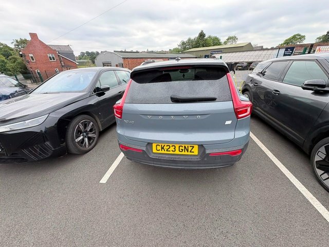 Volvo XC40 69Kwh Core Suv Grey #2