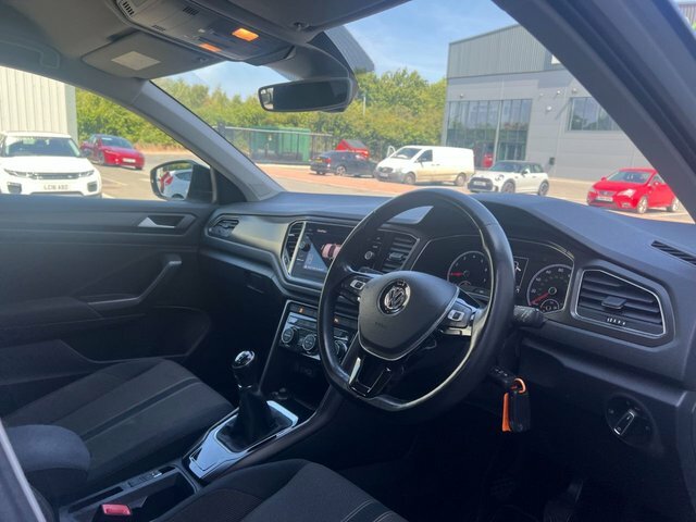 Volkswagen T-Roc S Grey #16