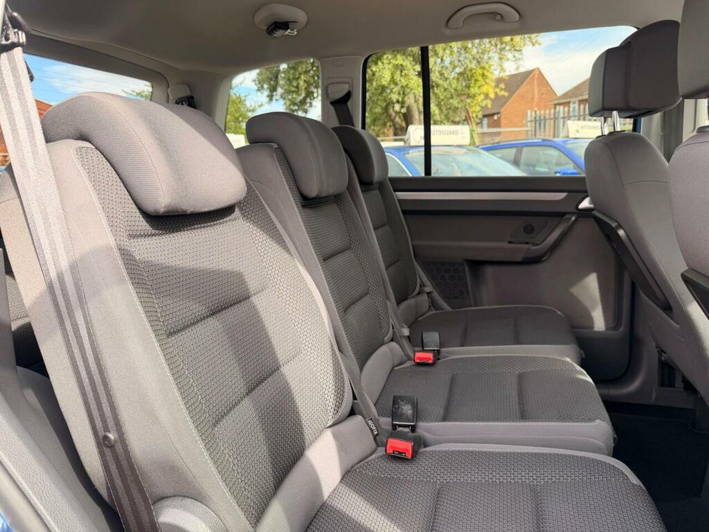 Volkswagen Touran Mpv 1.6 Tdi Se Dsg Euro 5 201313 Silver #22