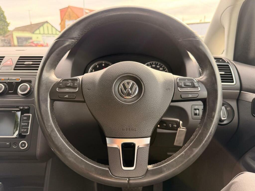Volkswagen Touran Mpv 1.6 Tdi Se Dsg Euro 5 201313 Silver #31