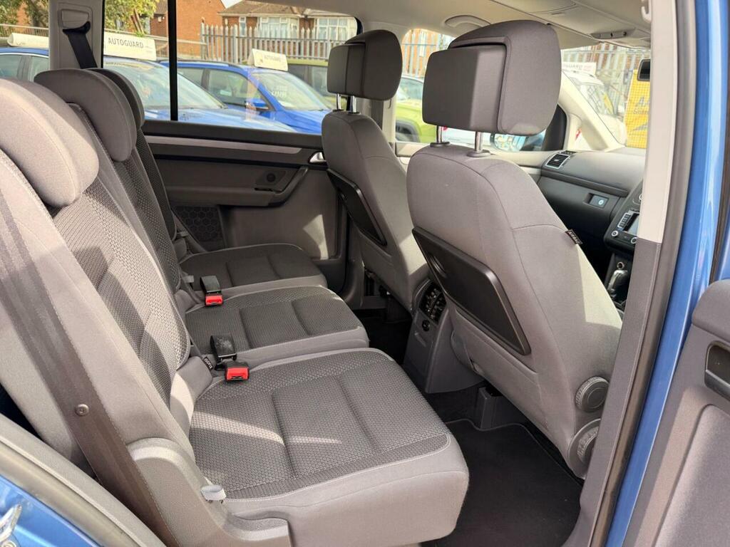 Volkswagen Touran Mpv 1.6 Tdi Se Dsg Euro 5 201313 Silver #23