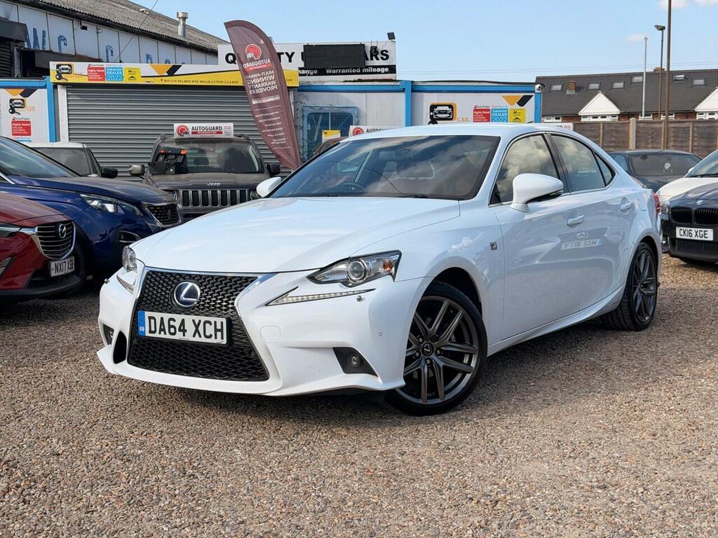 Lexus IS Hybrid White #2