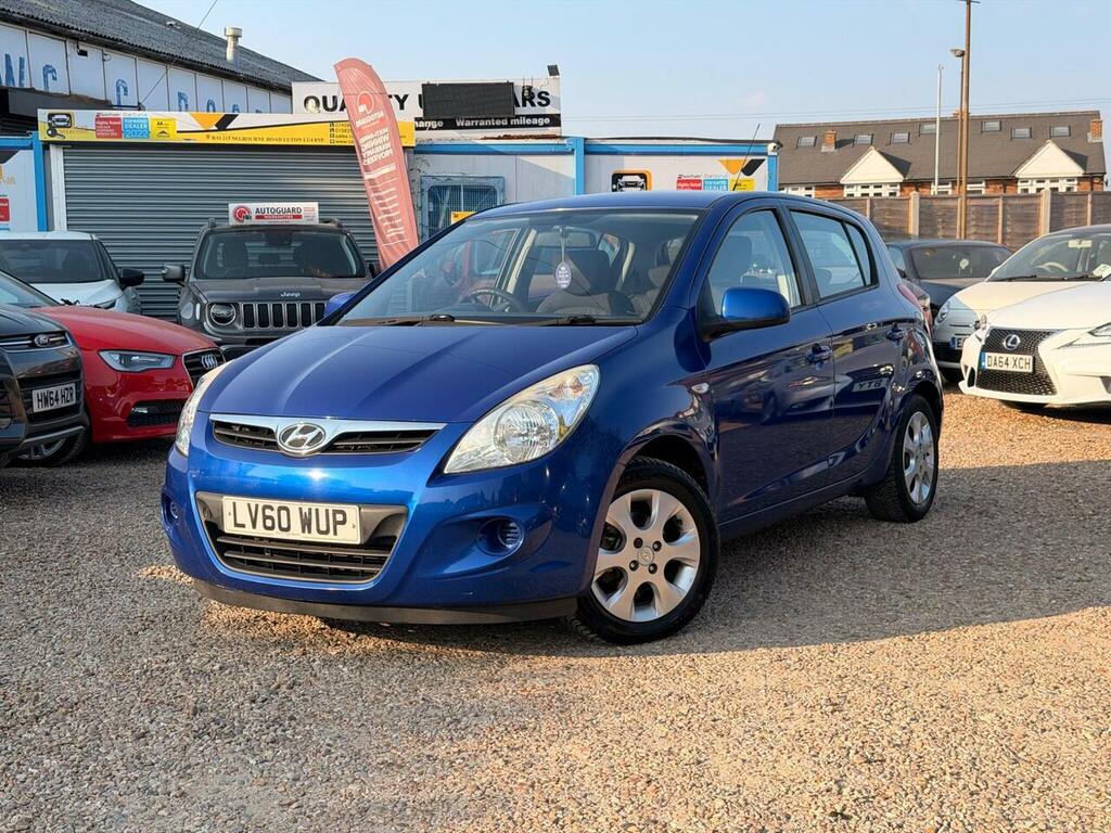 Hyundai I20 Edition Red #2