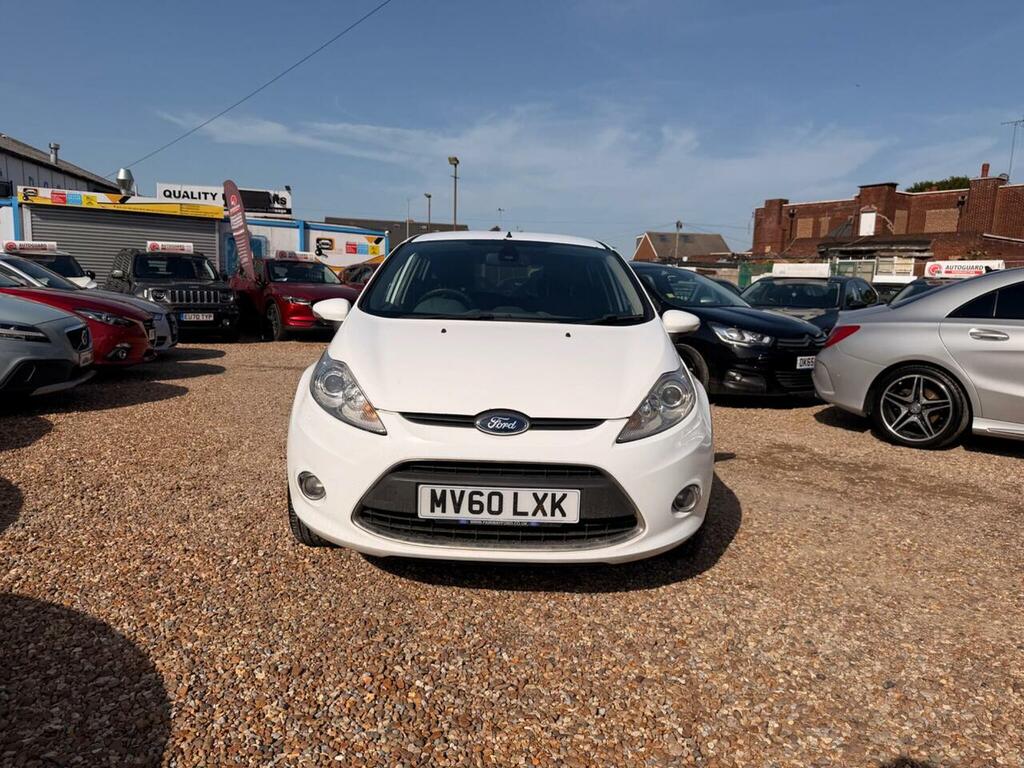 Ford Fiesta Titanium Red #3