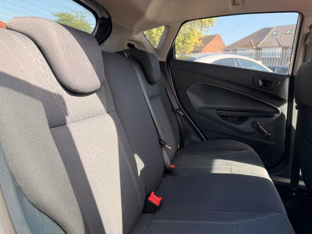 Ford Fiesta Titanium Red #14