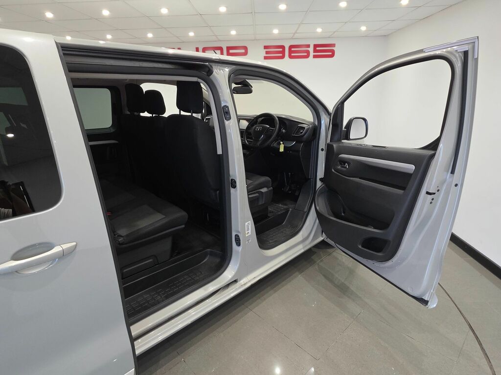 Toyota Proace Verso 2.0D Family Medium Mpv White #9