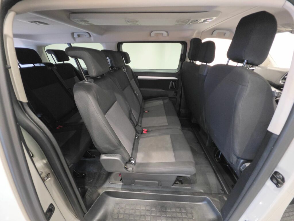 Toyota Proace Verso 2.0D Family Medium Mpv White #64