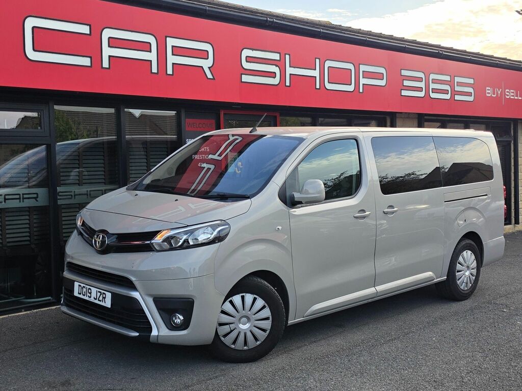 Toyota Proace Verso 2.0D Family Medium Mpv White #81