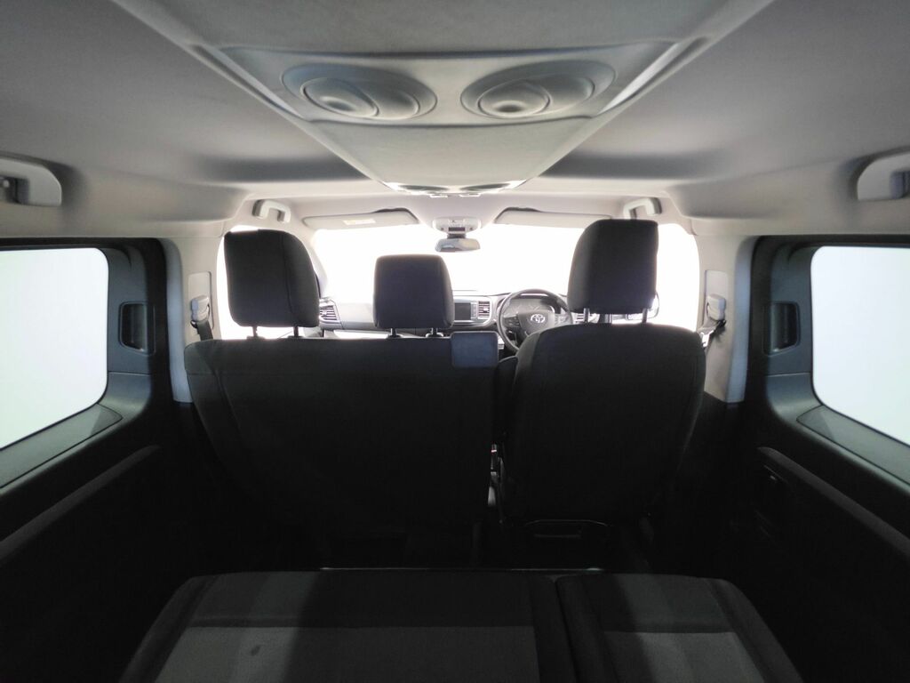 Toyota Proace Verso 2.0D Family Medium Mpv White #66