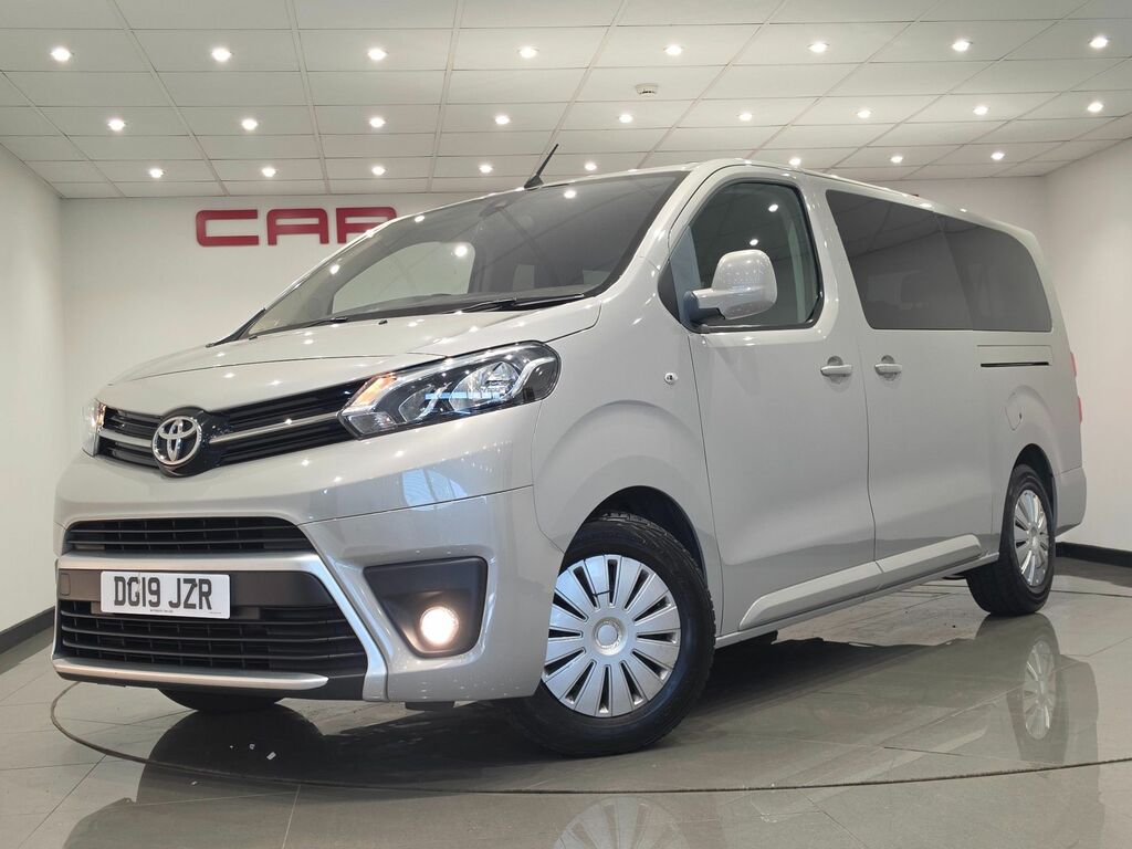 Toyota Proace Verso 2.0D Family Medium Mpv White #86