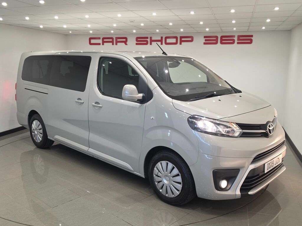 Toyota Proace Verso 2.0D Family Medium Mpv White #92