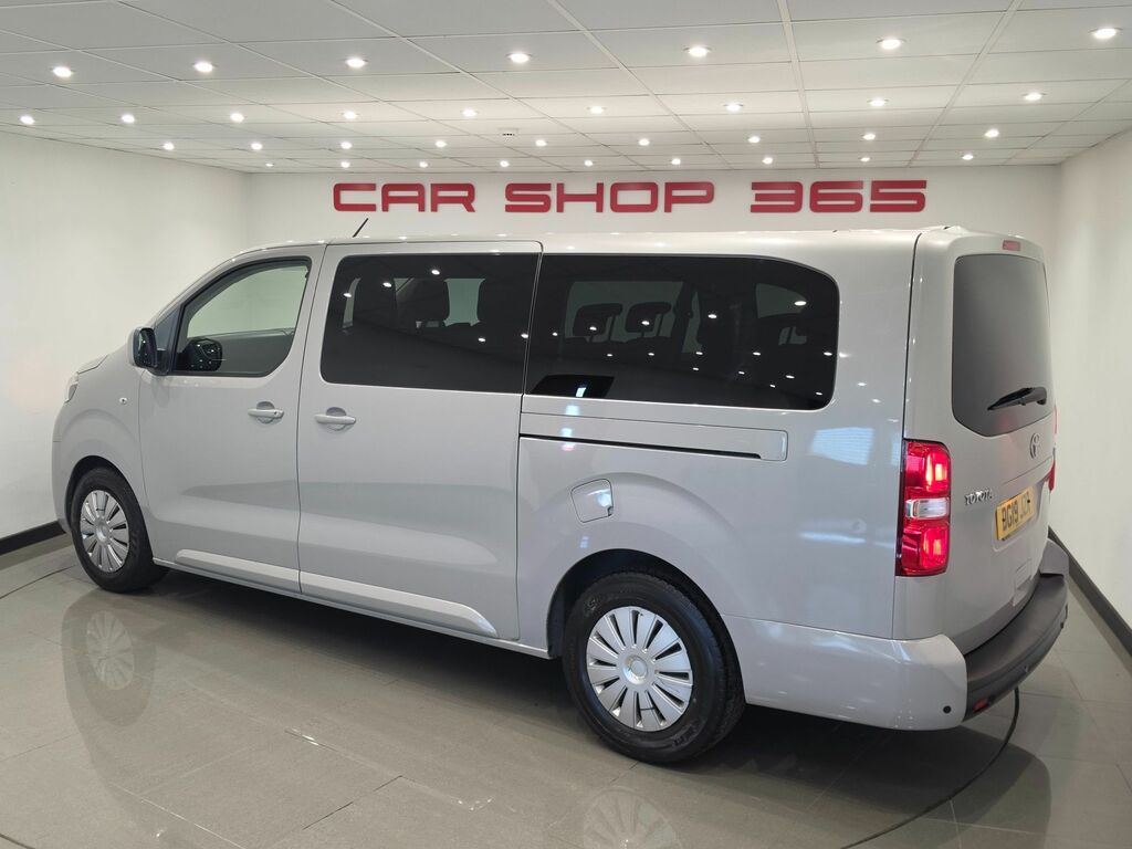 Toyota Proace Verso 2.0D Family Medium Mpv White #19