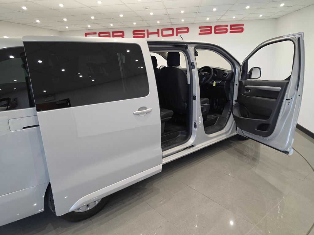 Toyota Proace Verso 2.0D Family Medium Mpv White #56