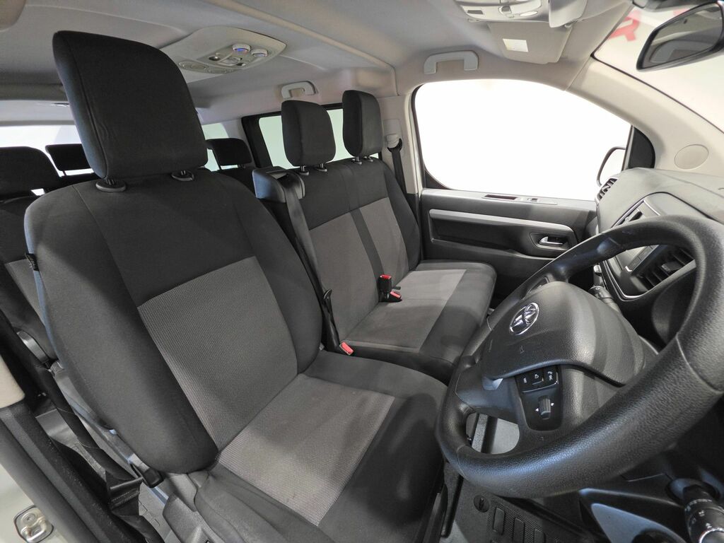 Toyota Proace Verso 2.0D Family Medium Mpv White #70