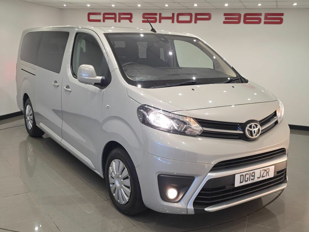 Toyota Proace Verso 2.0D Family Medium Mpv White #93