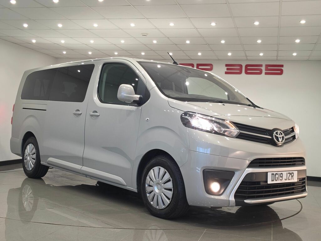 Toyota Proace Verso 2.0D Family Medium Mpv White #14